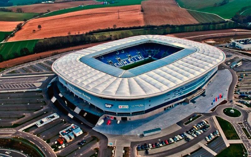 Estadio Rhein-Neckar-Arena donde el Sevilla disputará la Opel Cup.