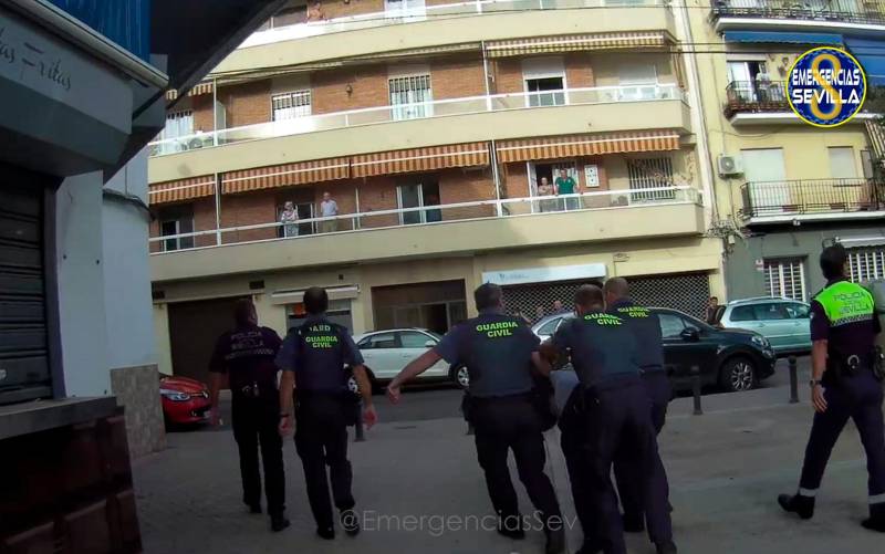 Detenido en República Argentina tras perseguirlo la Guardia Civil desde Cádiz