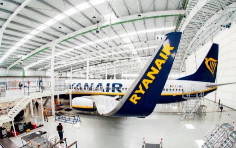 El centro de mantenimiento y reparación de aviones que Ryanair ha creado en el Aeropuerto de Sevilla, y para el que tiene numerosas ofertas de empleo de larga duración.