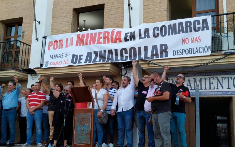 Movilización en Aznalcóllar para reclamar la apertura de la mina
