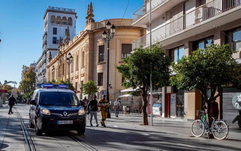 Andalucía inicia diez días claves en los que se juega la Navidad y una tercera ola