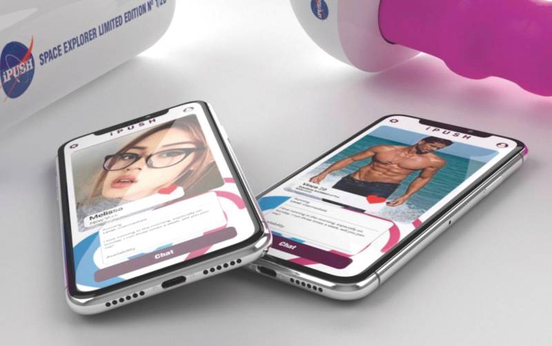 Los dos dispositivos de iPush y la aplicación para la interacción apuestan por la salud sexual.