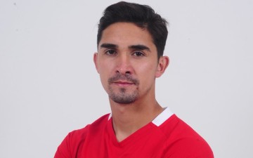 Felipe Gutiérrez, con su nueva camiseta / SC Internacional