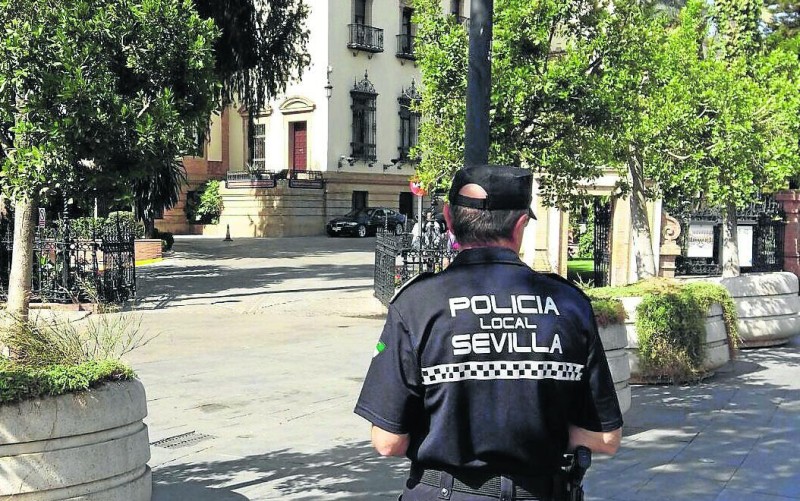 La seguridad se extiende a la Catedral y el entorno del Alfonso XIII