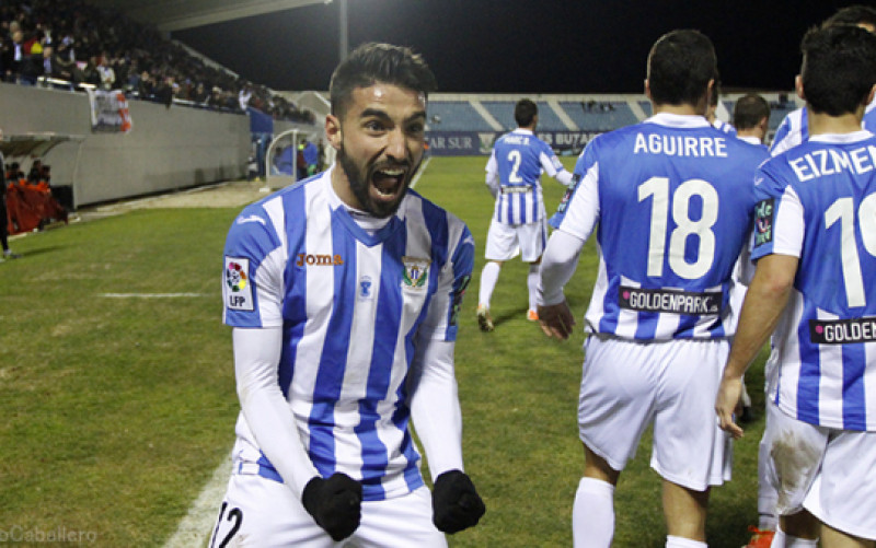 Chuli celebra un gol con el Leganés. / Elgoldigital
