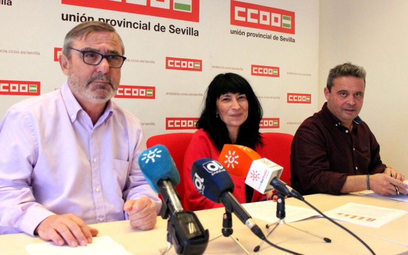 Alfonso Vidán, Mónica Vega y Juan Antonio Caravaca, ayer en la rueda de prensa. / El Correo